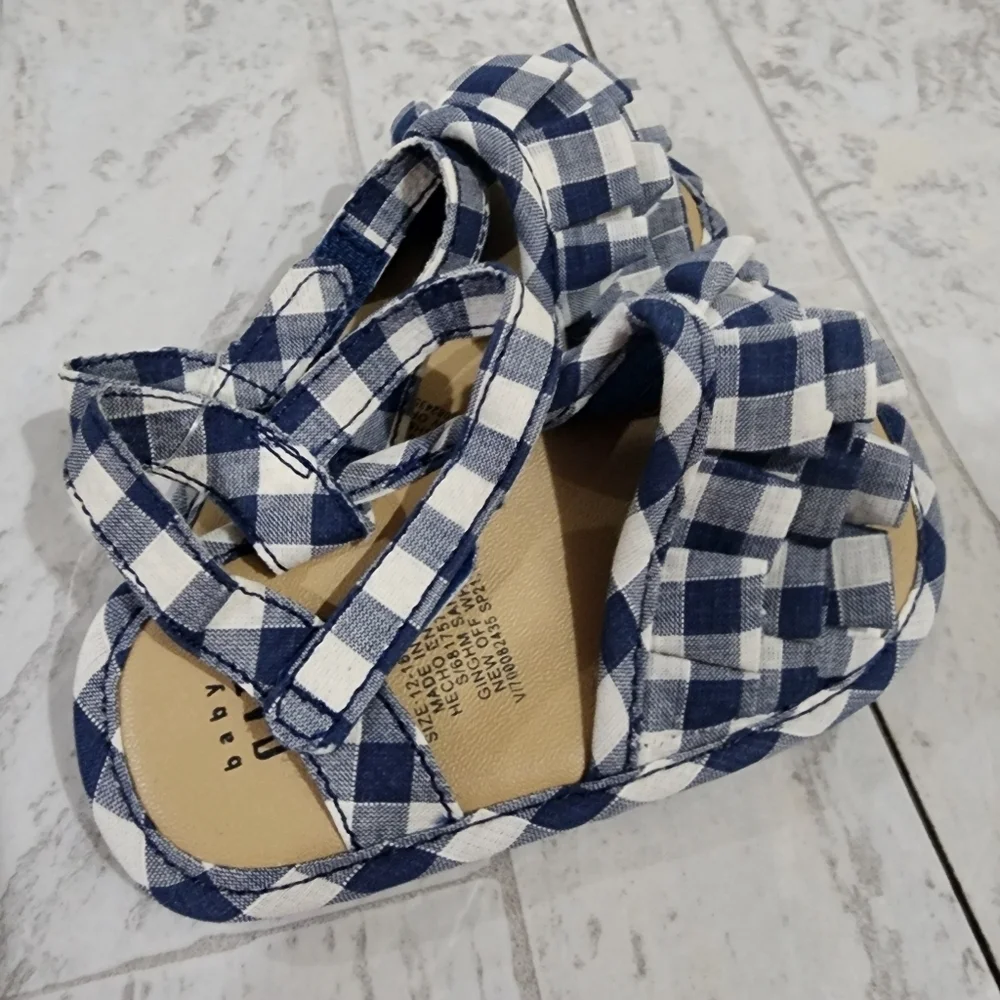 Baby Gap Gingham Checkered Navy Blue & White Kids Sandals Size 4 (12-18 Mo.) NWT